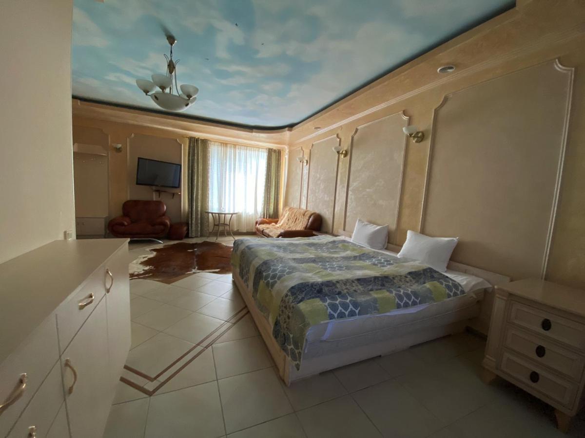 Olena Resort 布留霍维奇 外观 照片