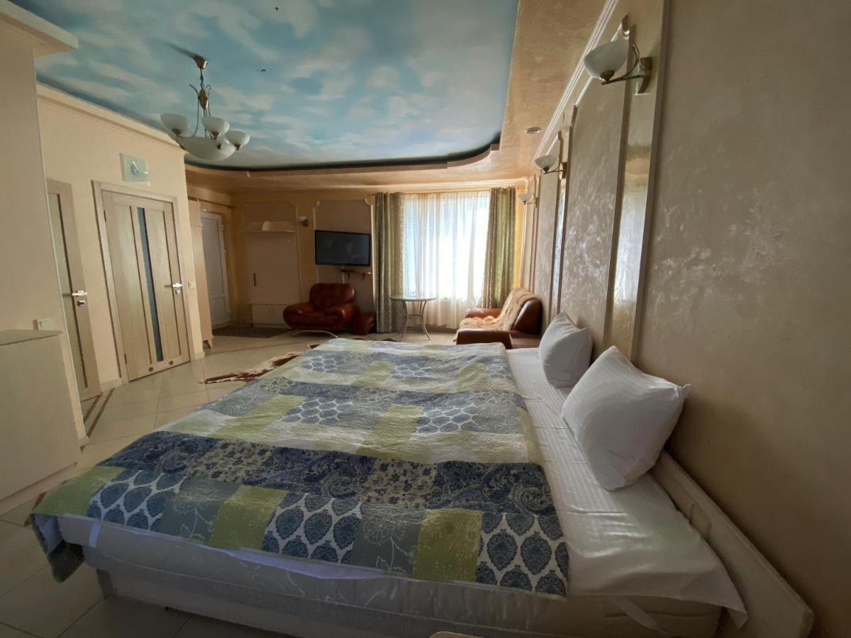 Olena Resort 布留霍维奇 外观 照片