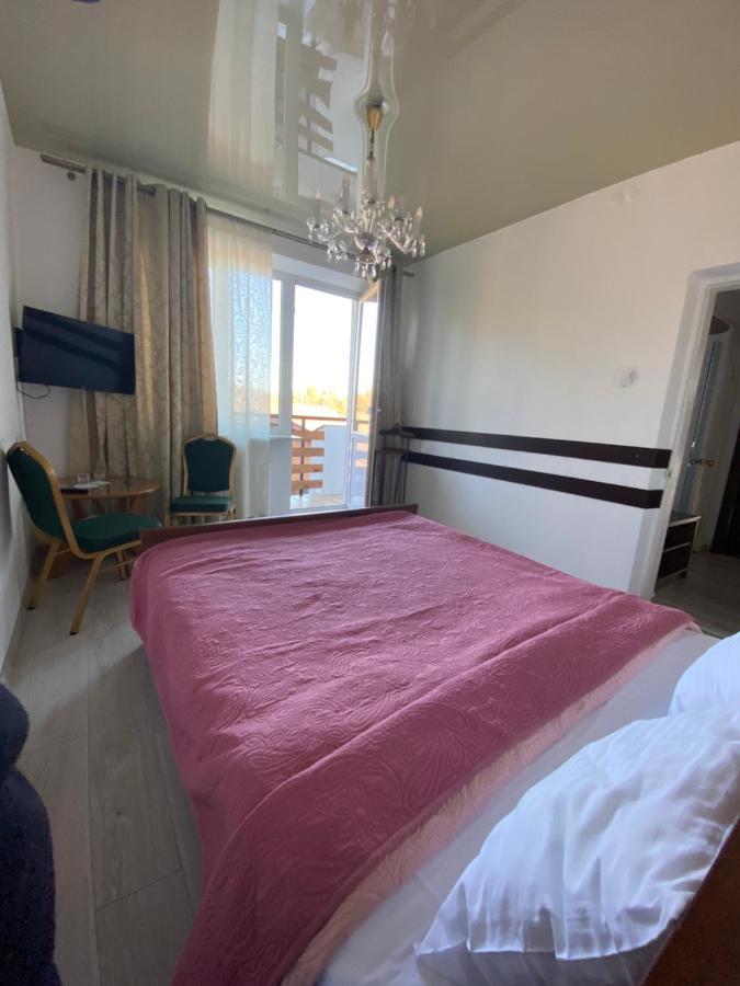 Olena Resort 布留霍维奇 外观 照片