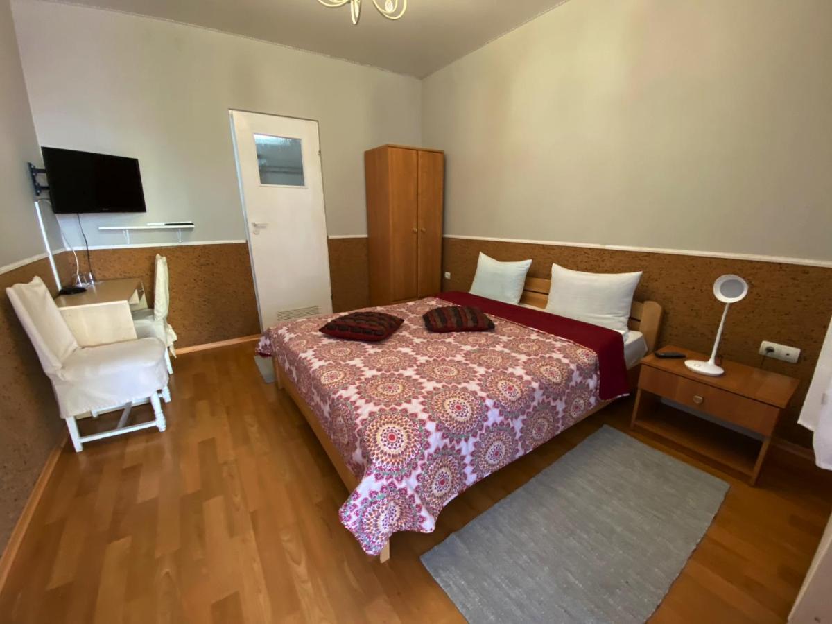 Olena Resort 布留霍维奇 外观 照片