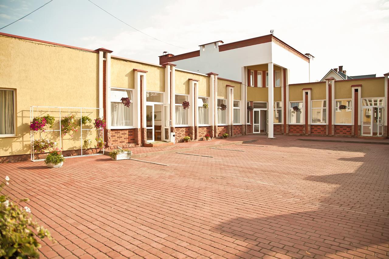 Olena Resort 布留霍维奇 外观 照片